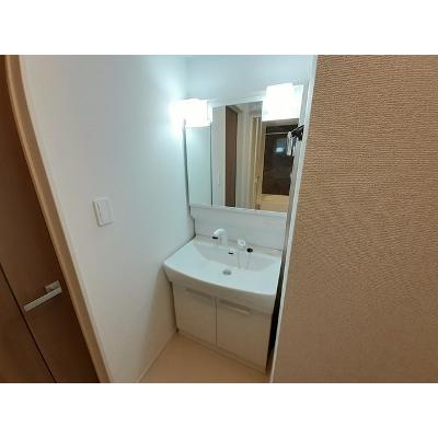 ルナ　ハイツⅡ 102【管理NO：1-026832301-01020】 ★家具家電は申し込み後に搬入します★の物件画像