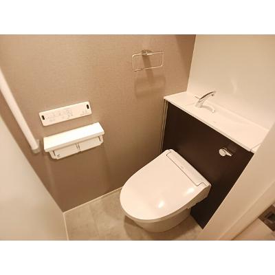 グランディール富雄南 204【管理NO：1-026395701-02040】 ★家具家電は申し込み後に搬入しますの物件画像