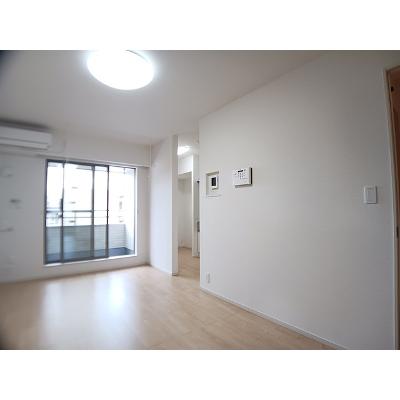 ルナ　ヒルズ 203【管理NO：1-025030201-02030】 ★家具家電は申し込み後に搬入しますの物件画像