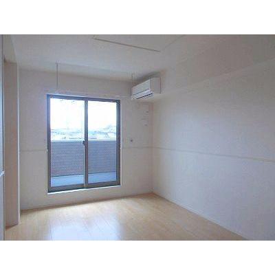 リバーサイド太子 205【管理NO：1-023829201-02040】 ★家具家電は申し込み後に搬入しますの物件画像