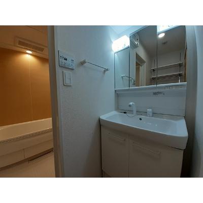 ヴィラージュ　Ⅰ 201【管理NO：1-023320001-02010】 ★家具家電は申し込み後に搬入します 2026年08月中旬入居可能の物件画像