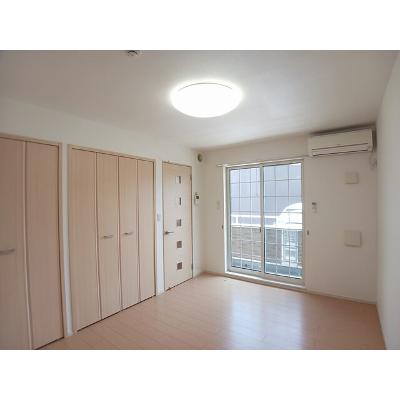 フィオーレ　コート 101【管理NO：1-017121101-01010】 ★家具家電は申し込み後に搬入します★の物件画像