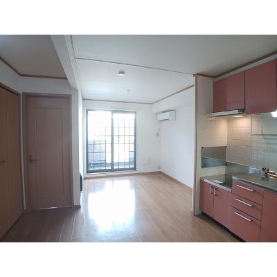アンソレイエ　（小瀬町） 205【管理NO：1-012144701-02040】 ★家具家電は申し込み後に搬入します★の物件画像