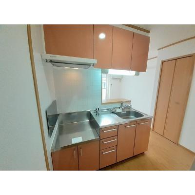 サニーコートＢ棟 201【管理NO：1-012087301-02010】 ★家具家電は申し込み後に搬入しますの物件画像