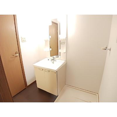 ウエストヒルズ 203【管理NO：1-010027001-02030】 ★家具家電は申し込み後に搬入しますの物件画像