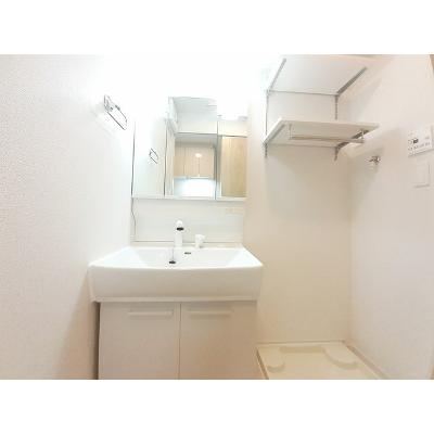 ＲＥＬＡ　ＦＯＲＴ 306【管理NO：1-027345101-03050】 ★家具家電は申し込み後に搬入しますの物件画像