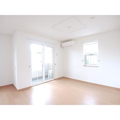 ロイヤルパレス 103【管理NO：1-014539501-01030】 ★家具家電は申し込み後に搬入しますの物件画像
