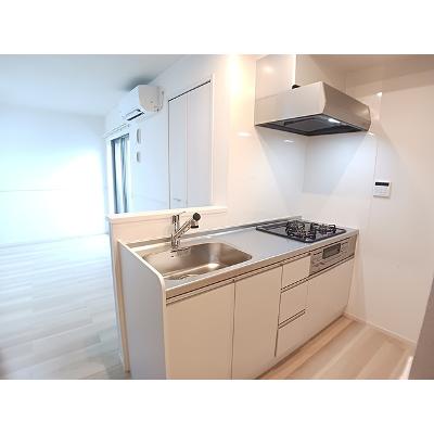 ラヴィエールⅠ 203【管理NO：1-028198601-02030】 ★家具家電は申し込み後に搬入します★の物件画像