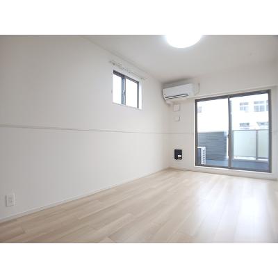 ラヴィエールⅠ 201【管理NO：1-028198601-02010】 ★家具家電は申し込み後に搬入します★の物件画像
