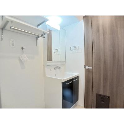 サンシャイン中曽司 103【管理NO：1-027926001-01030】 ★家具家電は申し込み後に搬入します★の物件画像
