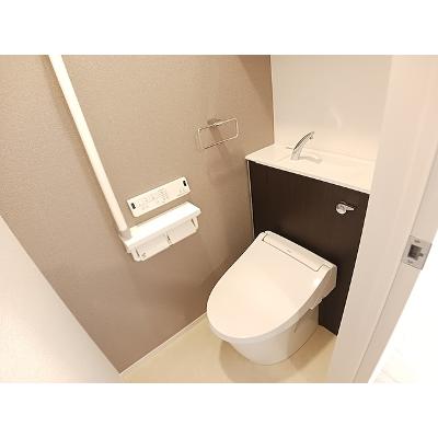 サンシャイン中曽司 101【管理NO：1-027926001-01010】 ★家具家電は申し込み後に搬入します★の物件画像