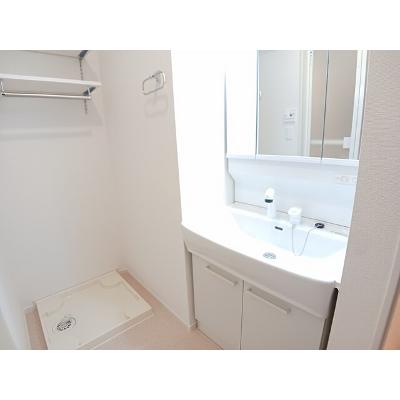 ライラック 101【管理NO：1-027797101-01010】 ★家具家電は申し込み後に搬入しますの物件画像