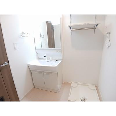 アルモニー 204【管理NO：1-027645101-02040】 ★家具家電は申し込み後に搬入しますの物件画像