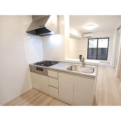 シルエーラ　セットＢ 203【管理NO：1-027392002-02030】 ★家具家電は申し込み後に搬入しますの物件画像
