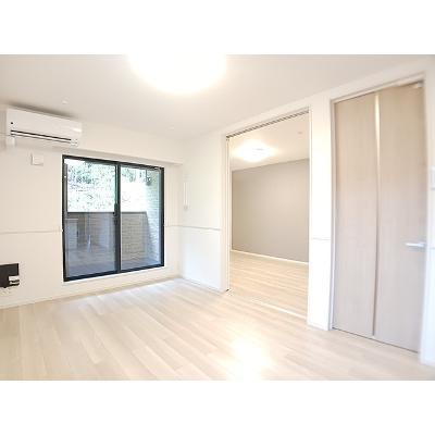 シルエーラ　セットＢ 201【管理NO：1-027392002-02010】 ★家具家電は申し込み後に搬入します★の物件画像