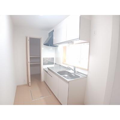 グラン　ジェルメⅡ 101【管理NO：1-020011001-01010】 ★家具家電は申し込み後に搬入しますの物件画像