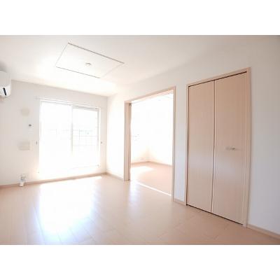 メープルコートⅠ 201【管理NO：1-016024801-02010】 ★家具家電は申し込み後に搬入しますの物件画像