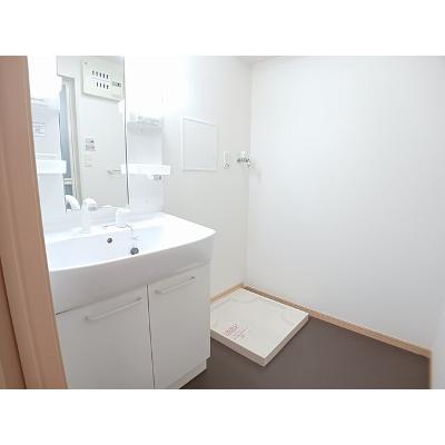 メープルコートⅠ 201【管理NO：1-016024801-02010】 ★家具家電は申し込み後に搬入しますの物件画像