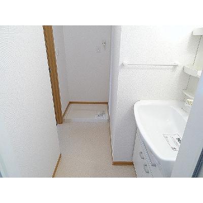 フレンドリー 101【管理NO：1-014272101-01010】 ★家具家電は申し込み後に搬入します 2026年08月上旬入居可能の物件画像