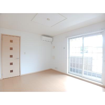 シルエーラ．Ⅰ 101【管理NO：1-015486801-01010】 ★家具家電は申し込み後に搬入します★の物件画像