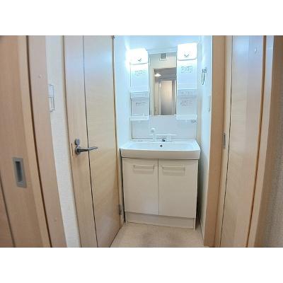 フォルシュドライシュハユ 101【管理NO：1-019058201-01010】 ★家具家電は申し込み後に搬入しますの物件画像