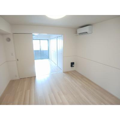 ベル　ファミーレ 105【管理NO：1-028359401-01040】 ★家具家電は申し込み後に搬入します★の物件画像