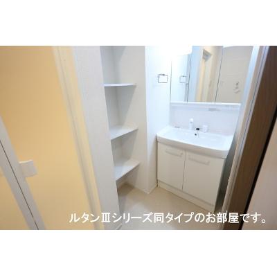 ソレアード　コート 306【管理NO：1-028282101-03060】 ★家具家電は申し込み後に搬入します 2027年01月下旬入居可能の物件画像