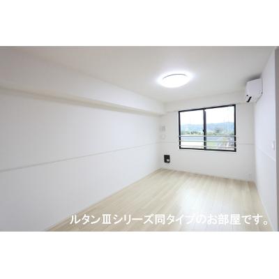 ソレアード　コート 204【管理NO：1-028282101-02040】 ★家具家電は申し込み後に搬入します 2027年01月下旬入居可能の物件画像