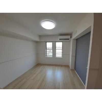 ロワール 301【管理NO：1-025882801-03010】 ★家具家電は申し込み後に搬入します 2026年09月中旬入居可能の物件画像