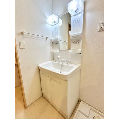ベル　エトワール 103【管理NO：1-019695001-01030】 ★家具家電は申し込み後に搬入しますの物件画像
