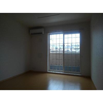 カ－サ　フェリ－チェⅡ 102【管理NO：1-016674202-01020】 ★家具家電は申し込み後に搬入します 2026年07月上旬入居可能の物件画像