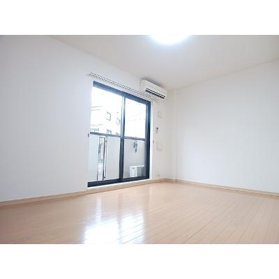 クラールブリーゼ 101【管理NO：1-015347201-01010】 ★家具家電は申し込み後に搬入しますの物件画像