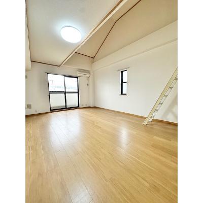 カーサ・エル・タカミヤ 206【管理NO：1-012643701-02050】 ★家具家電は申し込み後に搬入しますの物件画像