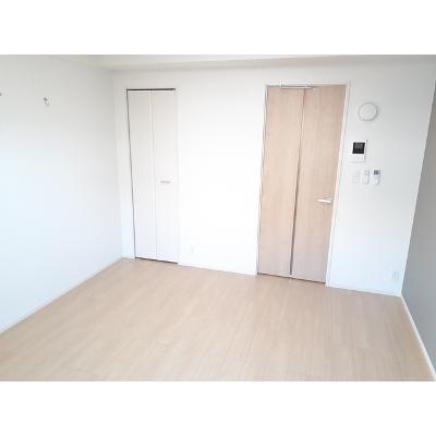 サニーレジデンス　高槻 702【管理NO：1-025951901-07020】 ★家具家電は申し込み後に搬入します 2026年08月上旬入居可能の物件画像
