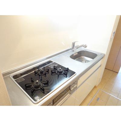 鶴野リバーサイドテラス 102【管理NO：1-018534901-01020】 ★家具家電は申し込み後に搬入します 2026年07月上旬入居可能の物件画像