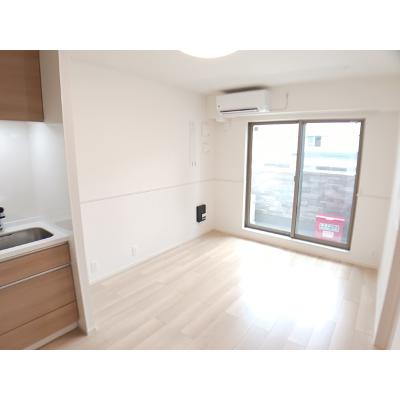 アンジュ　茨木 102【管理NO：1-028487701-01020】 ★家具家電は申し込み後に搬入しますの物件画像