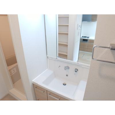 アンジュ　茨木 101【管理NO：1-028487701-01010】 ★家具家電は申し込み後に搬入します★の物件画像