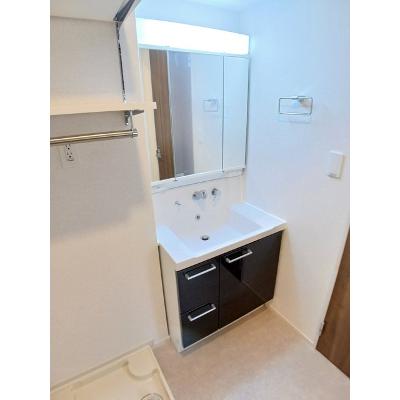 ジーアンビエンス 102【管理NO：1-028256901-01020】 ★家具家電は申し込み後に搬入します★ ★2026年09月下旬入居可能★の物件画像
