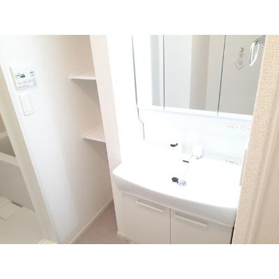 サンシャイン 101【管理NO：1-027017201-01010】 ★家具家電は申し込み後に搬入しますの物件画像