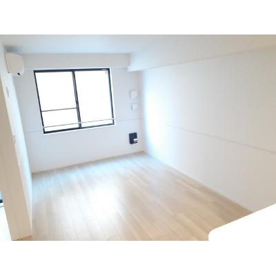 アヴニール 102【管理NO：1-026267101-01020】 ★家具家電は申し込み後に搬入します 2026年07月上旬入居可能の物件画像