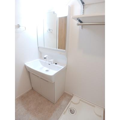 Ｌｅ・Ｃａｄｒｅ 305【管理NO：1-026237201-03040】 ★家具家電は申し込み後に搬入します★の物件画像