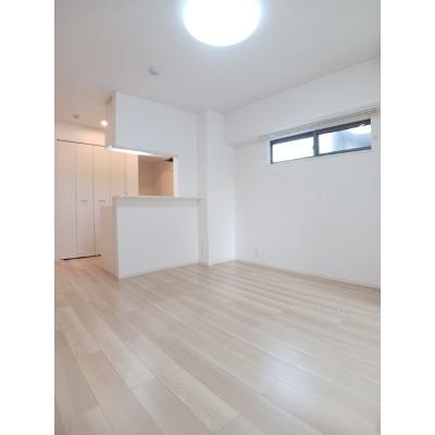 Ｌｅ・Ｃａｄｒｅ 202【管理NO：1-026237201-02020】 ★家具家電は申し込み後に搬入します★の物件画像