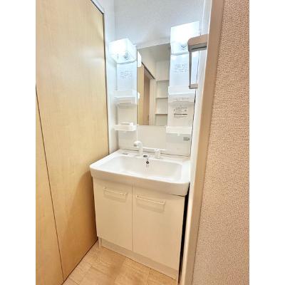 アイビーコート 303【管理NO：1-022753301-03030】 ★家具家電は申し込み後に搬入しますの物件画像