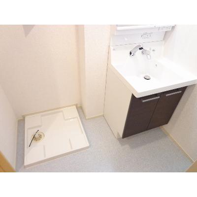 カームリー　トスィーム 102【管理NO：1-020519001-01020】 ★家具家電は申し込み後に搬入します 2026年07月上旬入居可能の物件画像