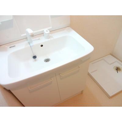 イリーデ摂津 203【管理NO：1-019585801-02030】 ★家具家電は申し込み後に搬入しますの物件画像