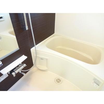 Ｌａ　Ｌｕｃｅ 406【管理NO：1-018506001-04050】 ★家具家電は申し込み後に搬入しますの物件画像
