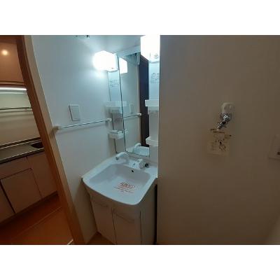 レイズ　ライト 105【管理NO：1-017602201-01040】 ★家具家電は申し込み後に搬入します 2026年08月上旬入居可能の物件画像