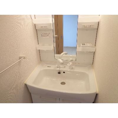 カーサユタカ 202【管理NO：1-016817501-02020】 ★家具家電は申し込み後に搬入します 2026年07月中旬入居可能の物件画像