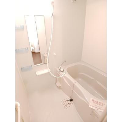 エヴァーハイム 101【管理NO：1-014942101-01010】 ★家具家電は申し込み後に搬入しますの物件画像