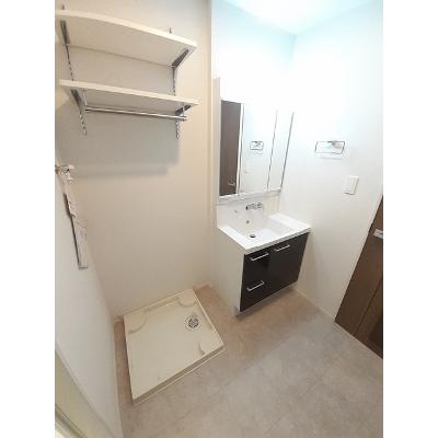 ランプ　タウン 101【管理NO：1-027064501-01010】 ★家具家電は申し込み後に搬入しますの物件画像